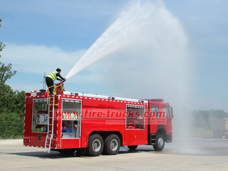 HOWO heavy duty tender fire truck