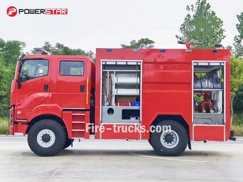 ISUZU water foam fire truck
