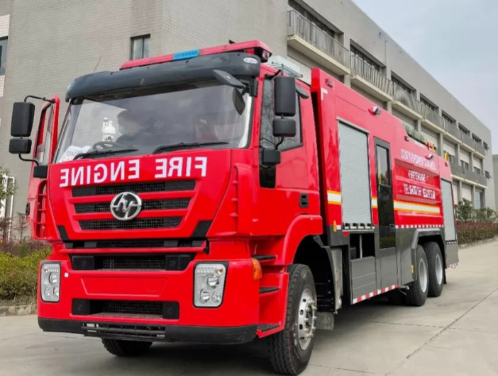 Spesifikasi kenderaan bomba penyelamat berat IVECO HONGYAN dengan harga